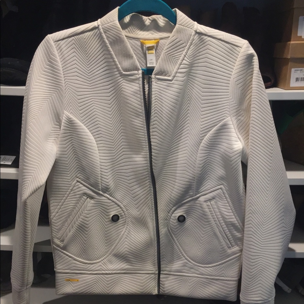 LOLE women’s cream bomber jacket